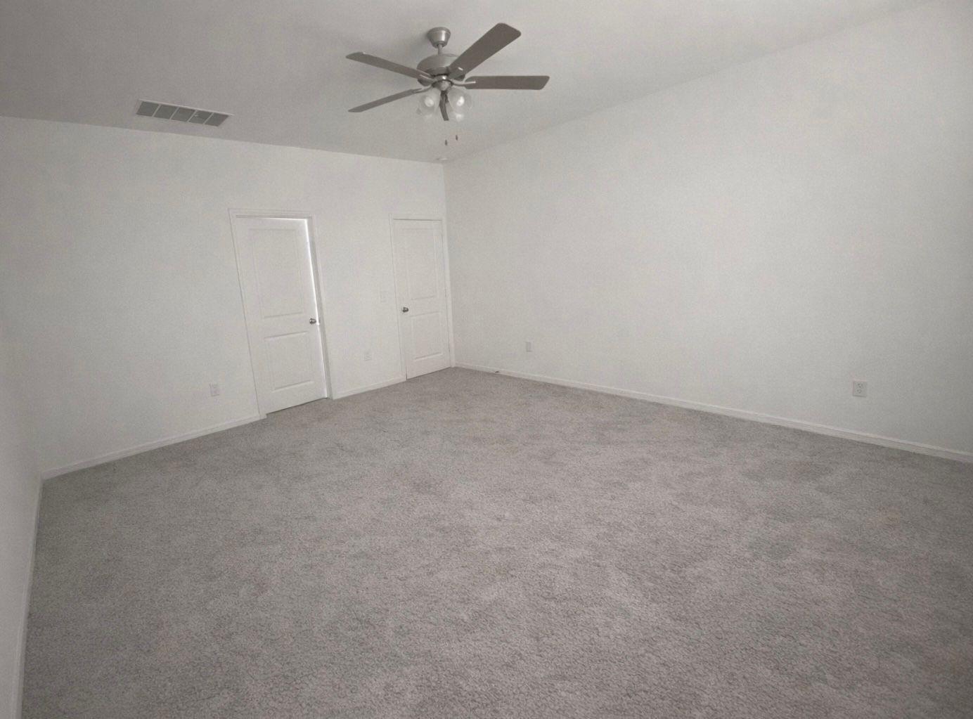 208 Eagle Lake Dr Property Photo 5