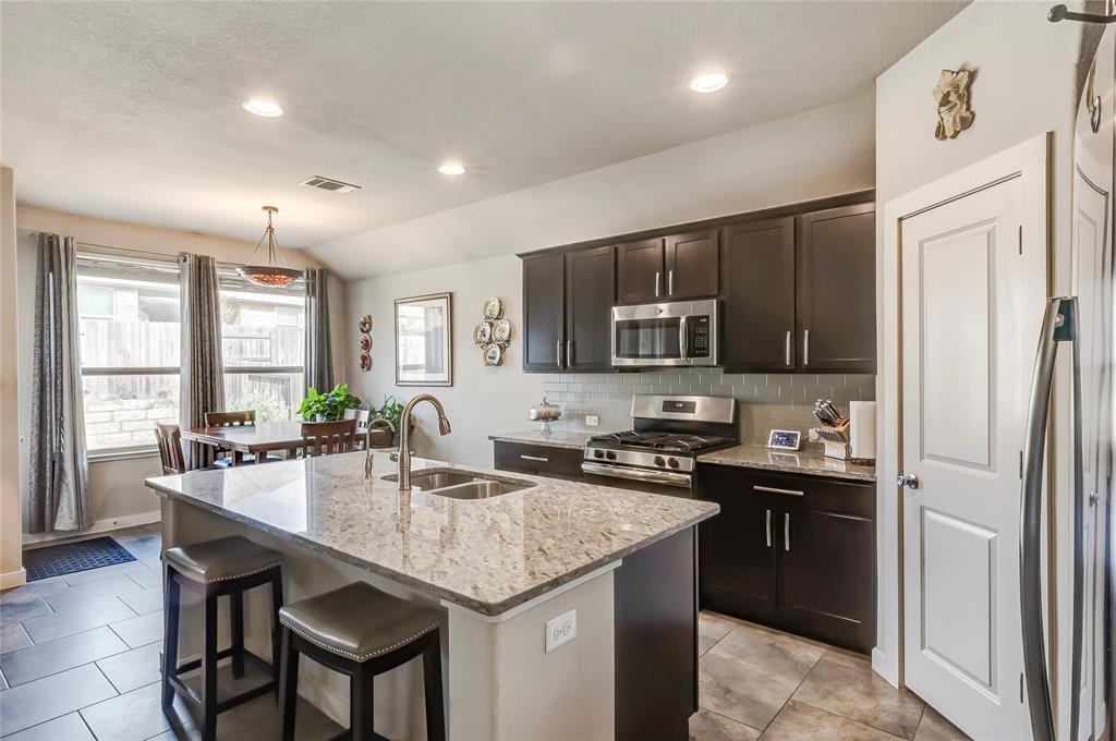 231 Windswept Way Property Photo 4