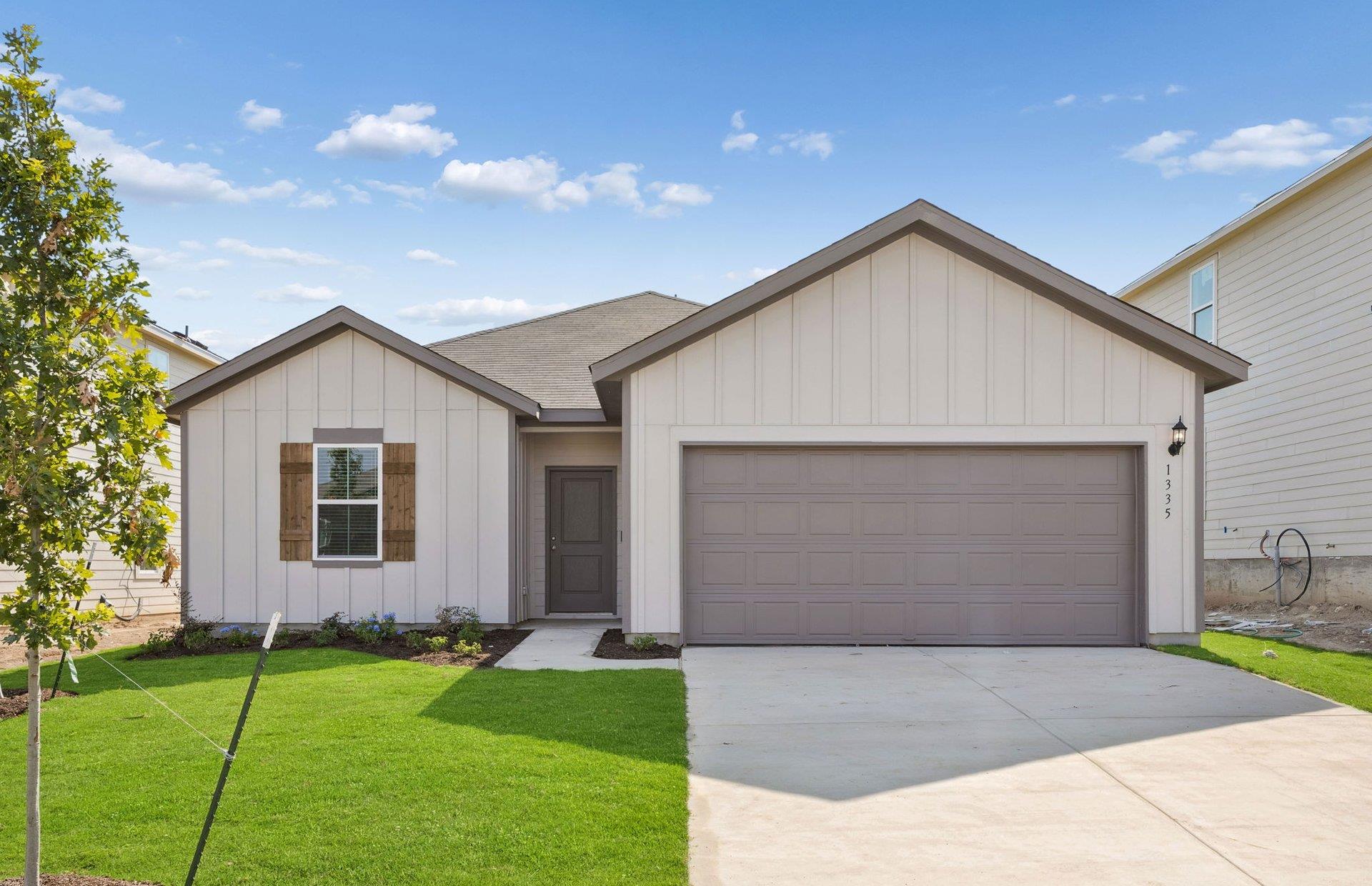 1335 Sky Ridge Ct Property Photo 1