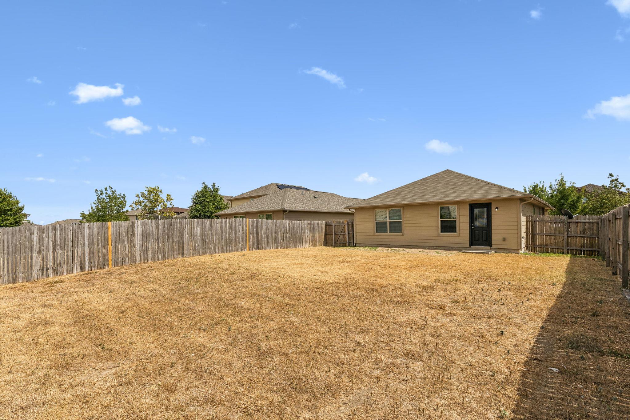 505 Pinnacle Dr Property Photo 23