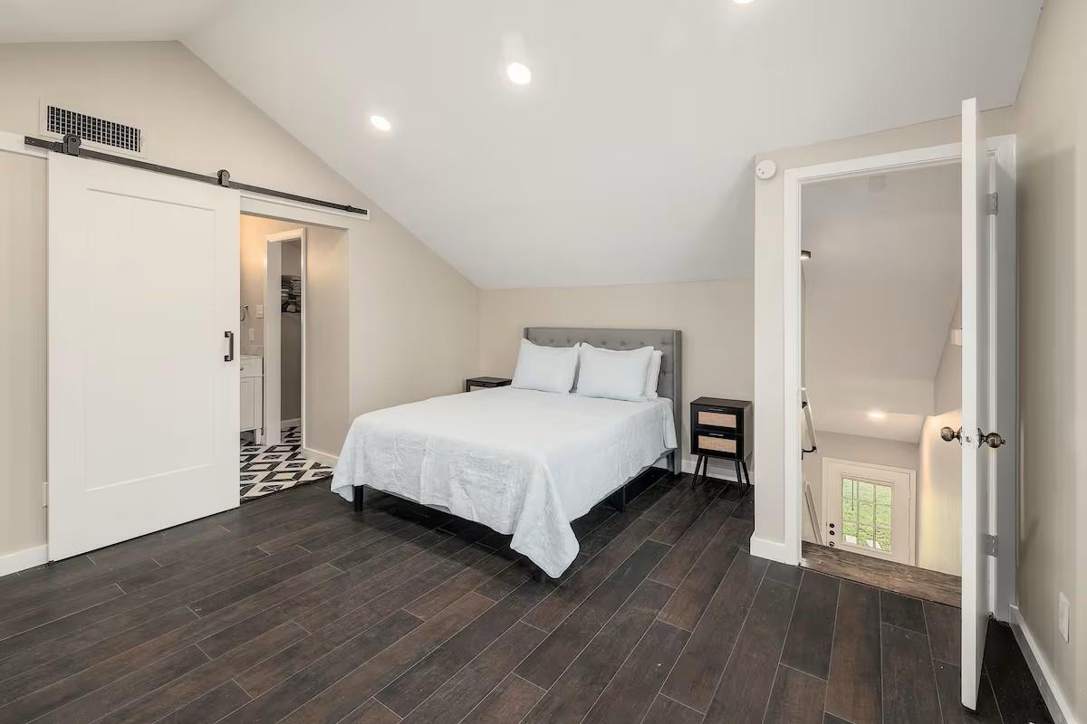 12304 Burrridge Dr Property Photo 18