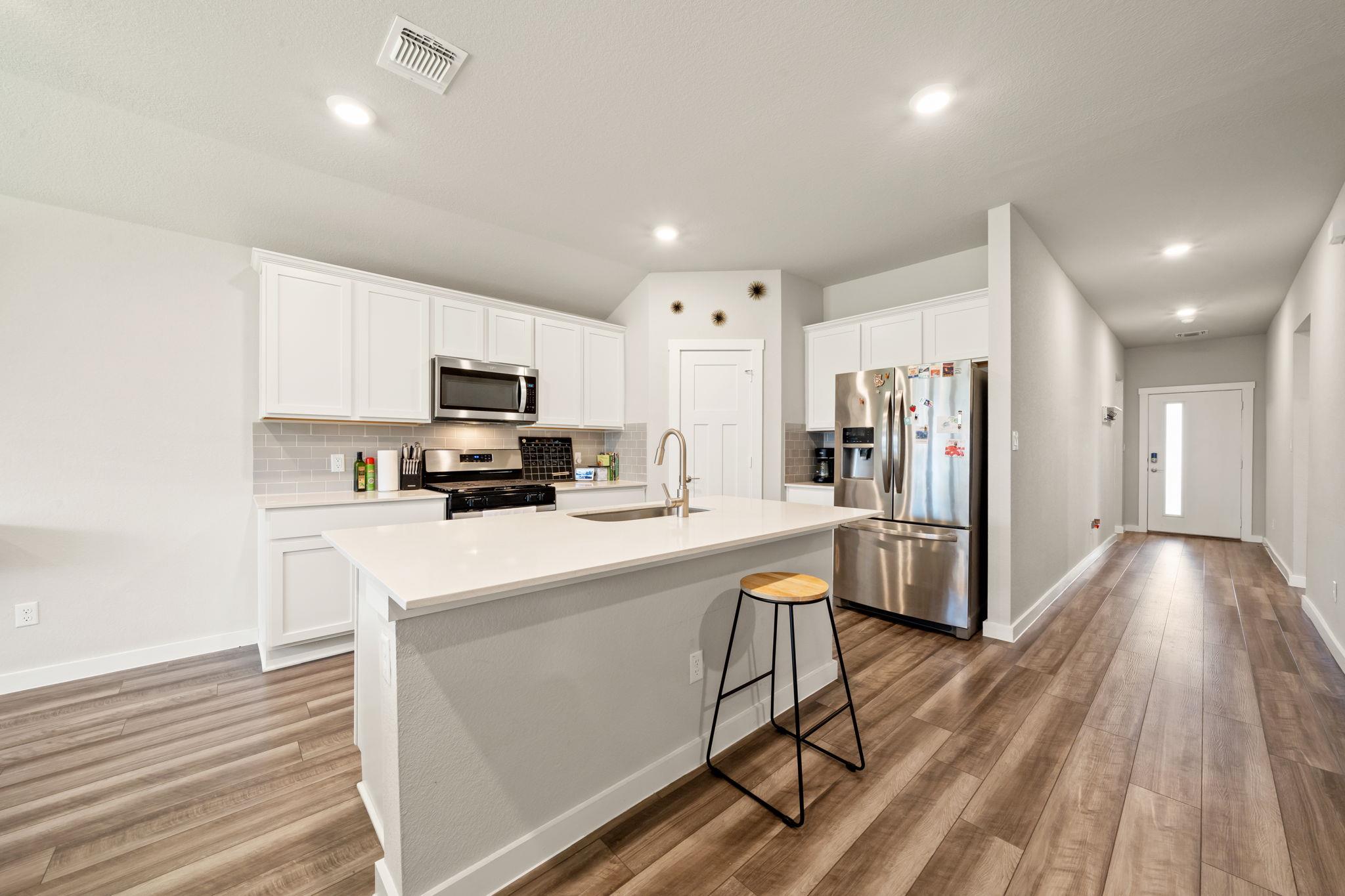 1117 Tipton St Property Photo 4
