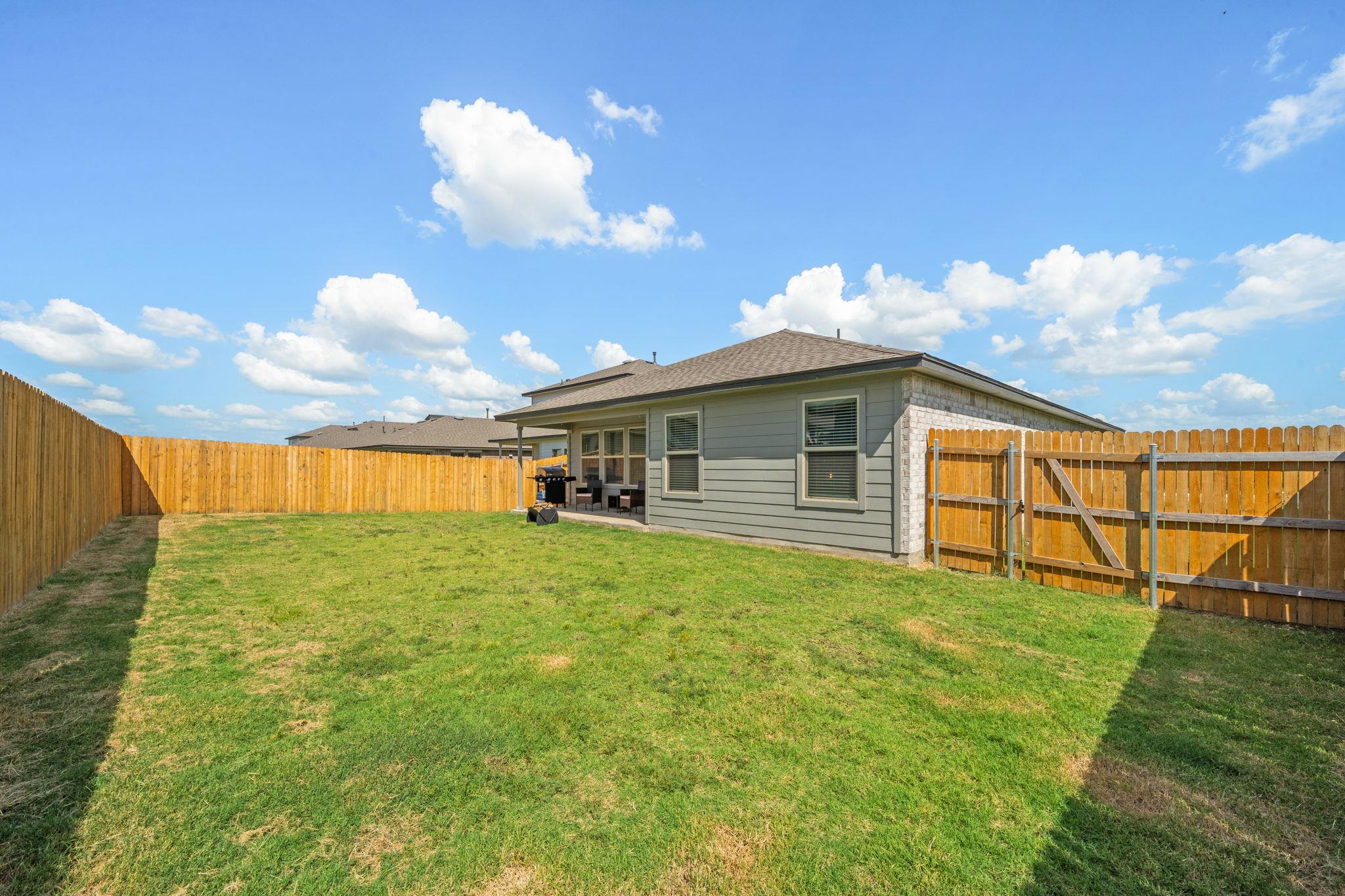 1117 Tipton St Property Photo 39