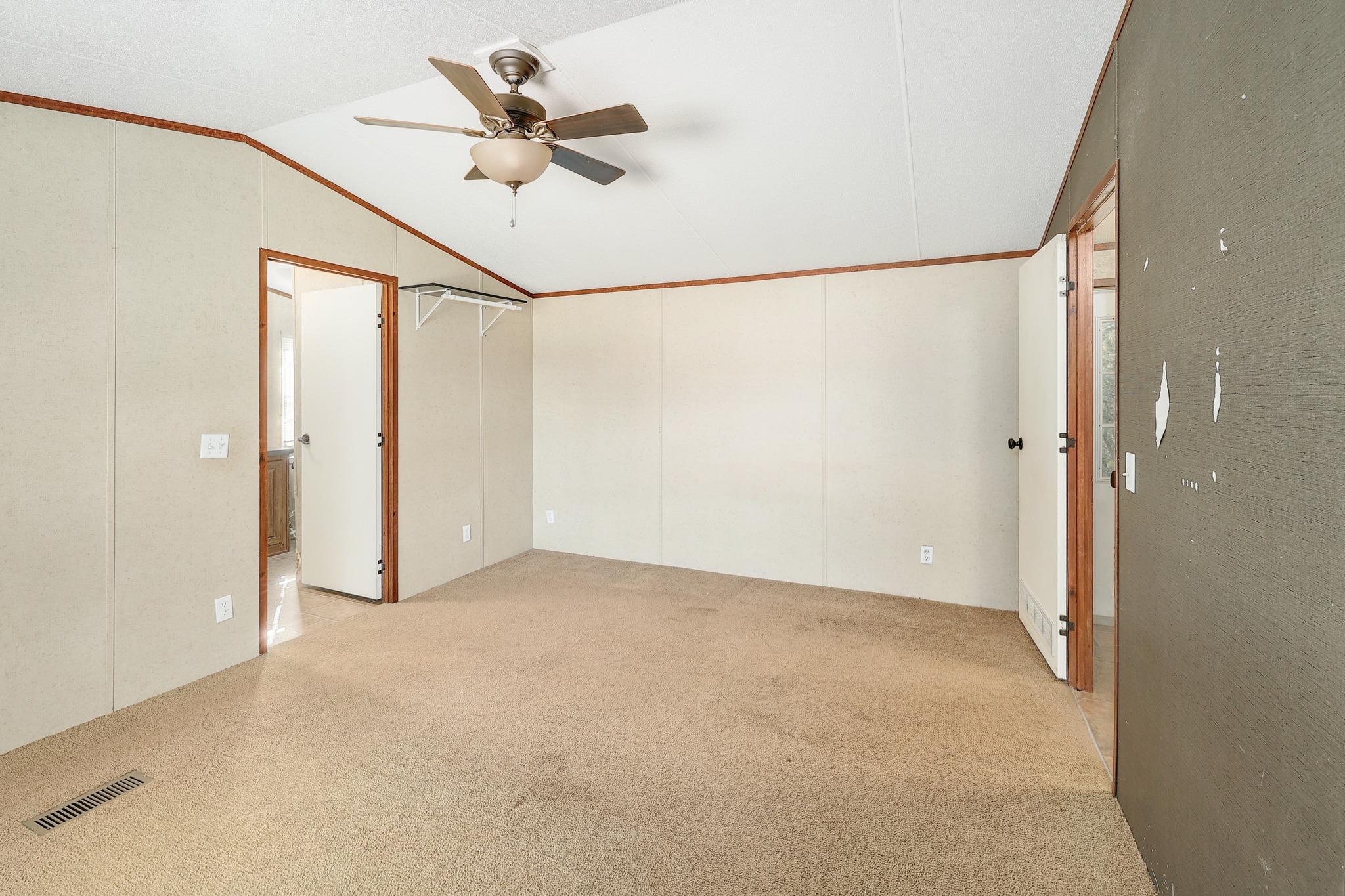 1713 County Road 118 Rd Property Photo 17