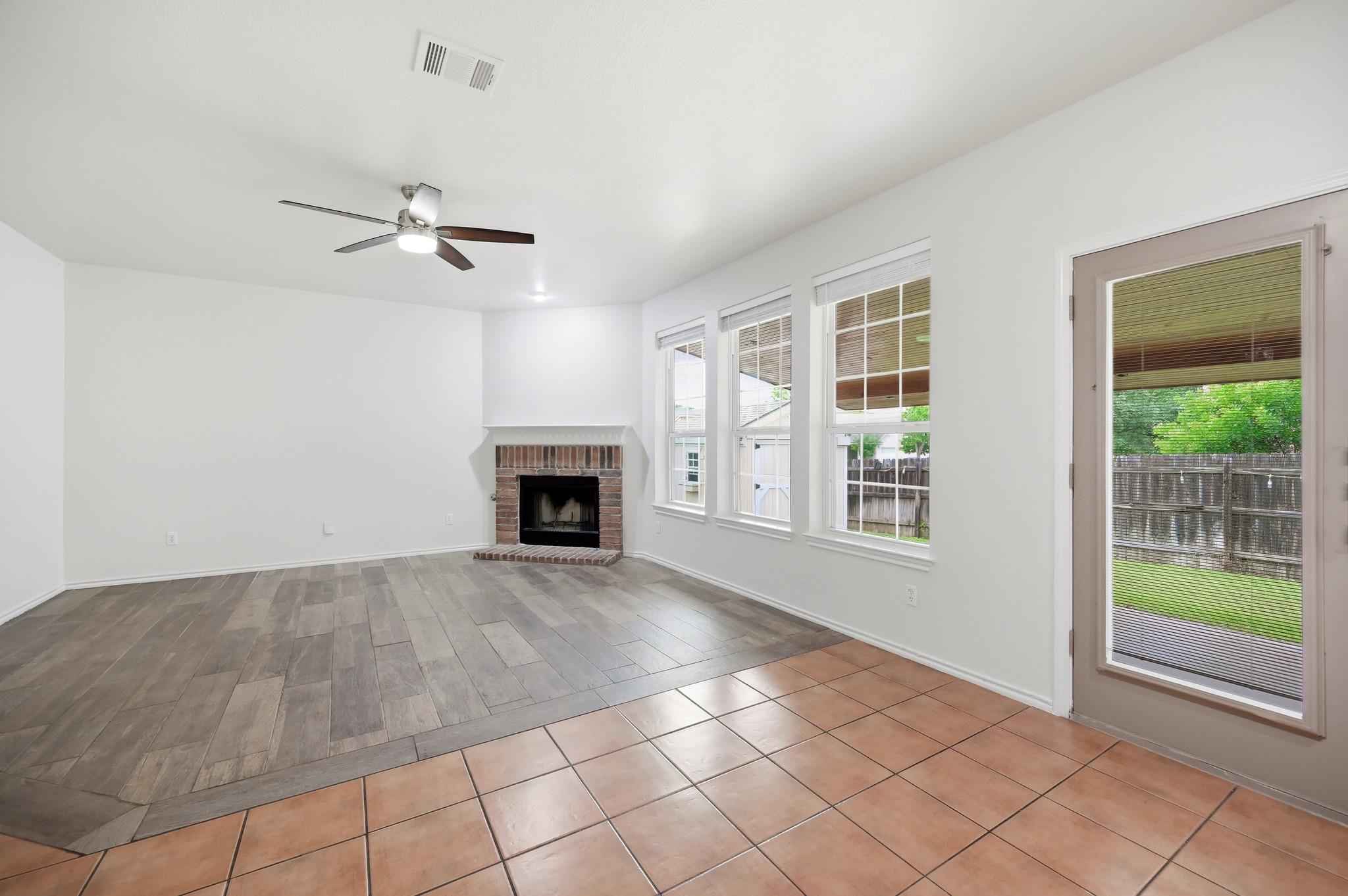 1136 Beechwood Dr Property Photo 10