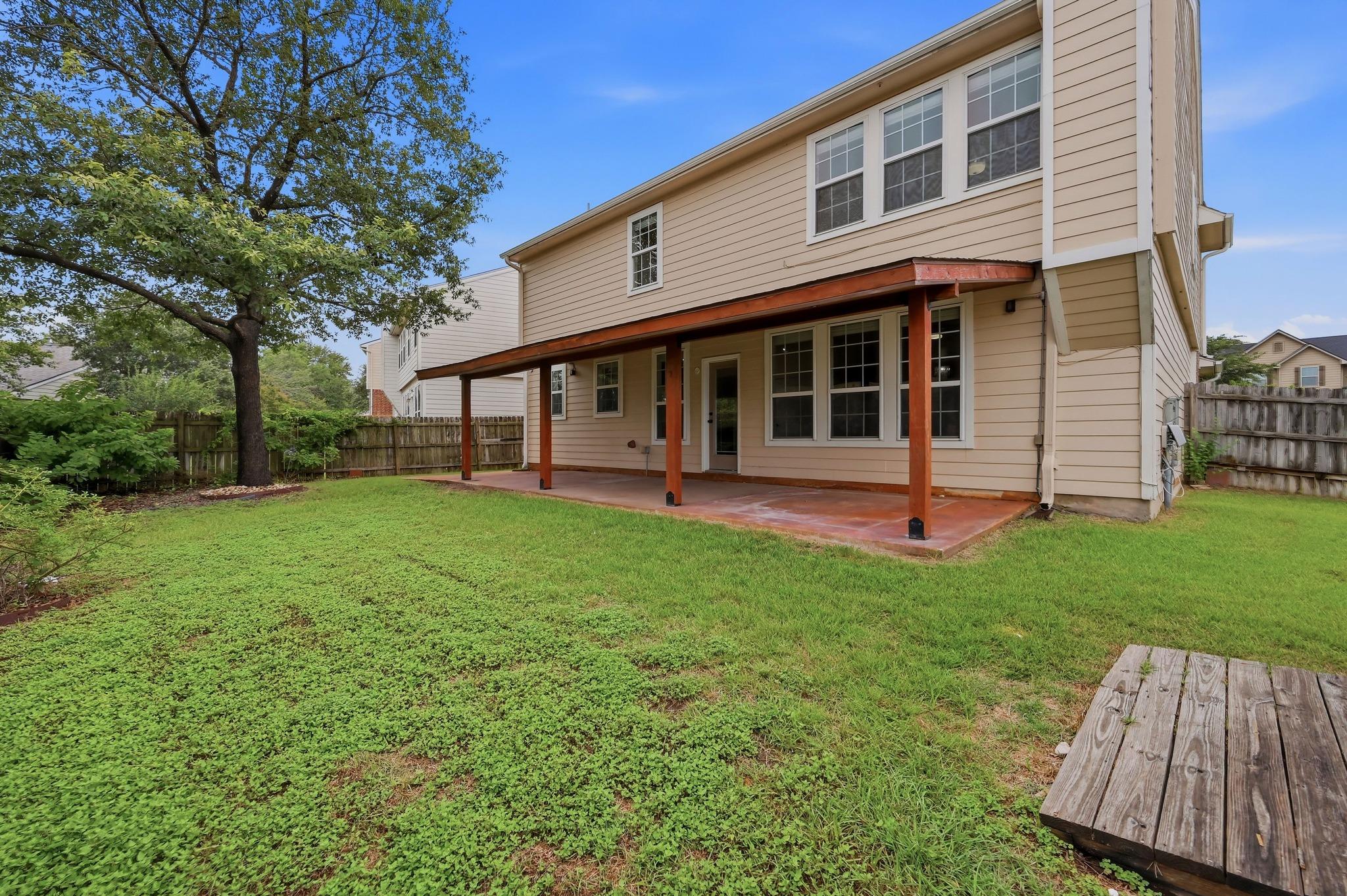 1136 Beechwood Dr Property Photo 32
