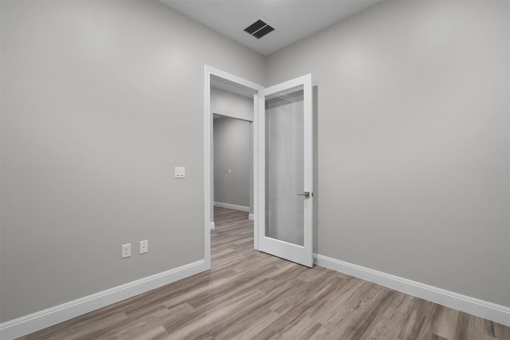 2901 Caballo Ranch Blvd #12c Property Photo 11