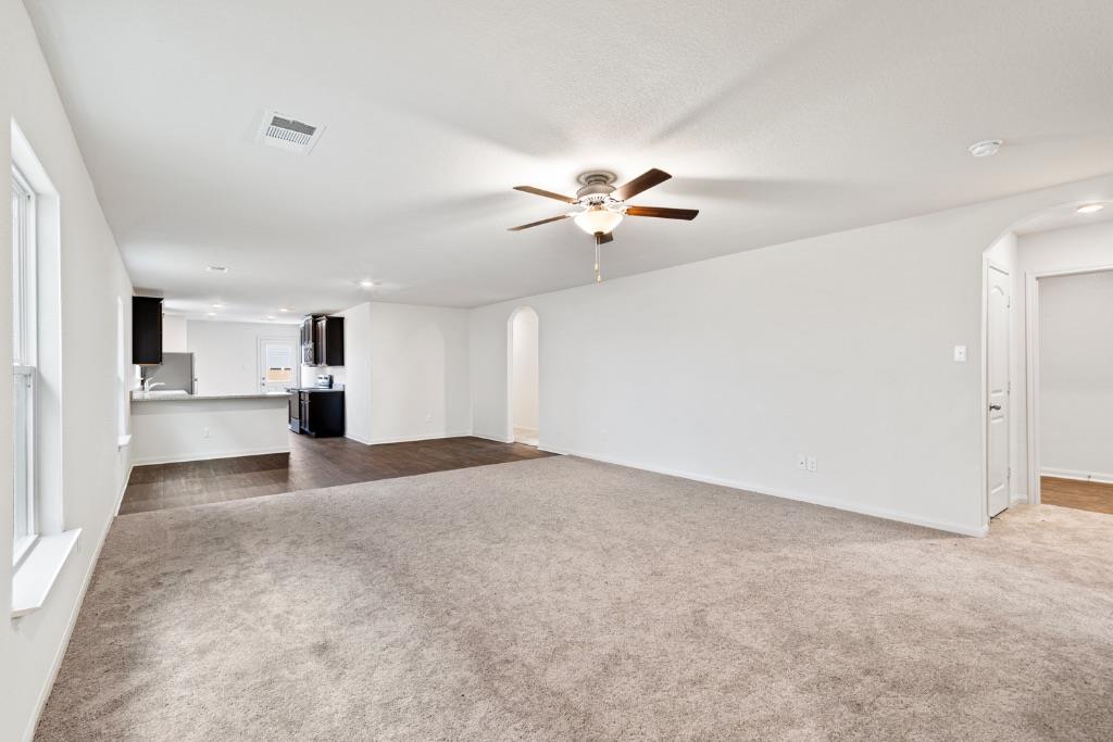 205 Allington Cir Property Photo 5