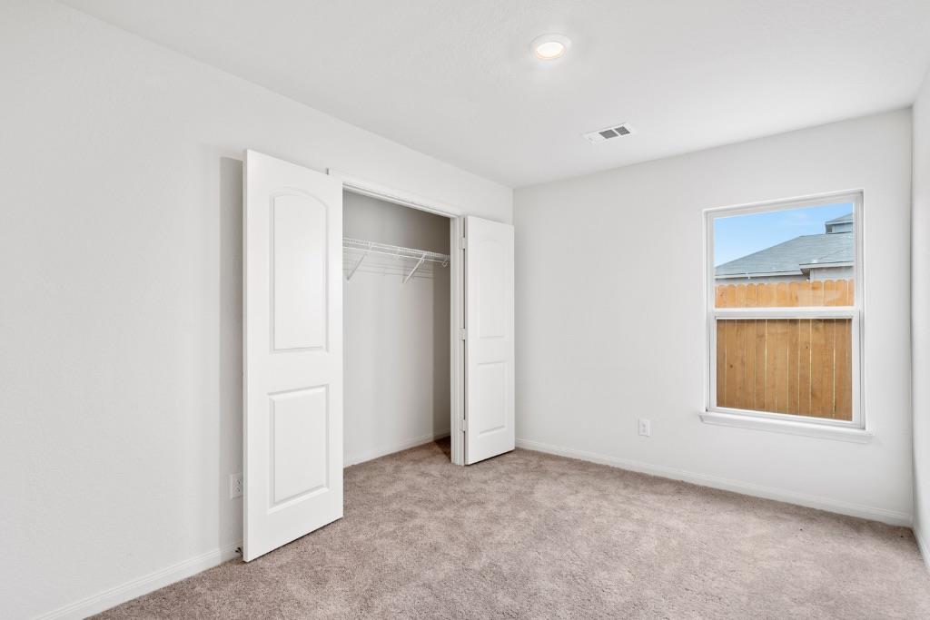 205 Allington Cir Property Photo 18