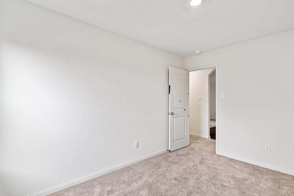 205 Allington Cir Property Photo 19