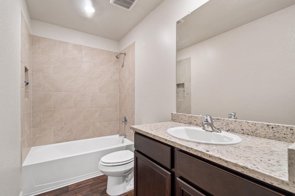 205 Allington Cir Property Photo 20