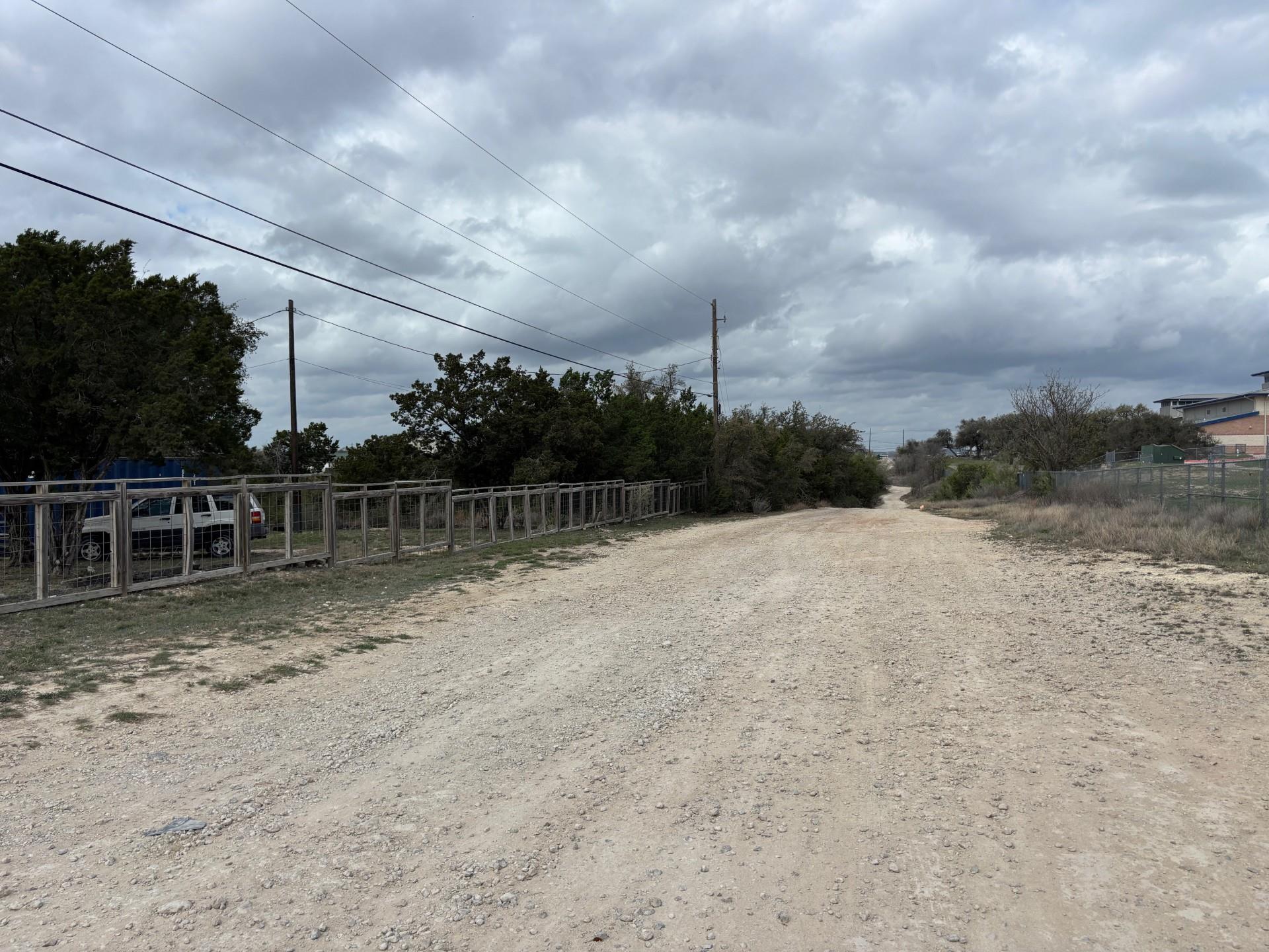 15401 Lariat Trl Property Photo 7