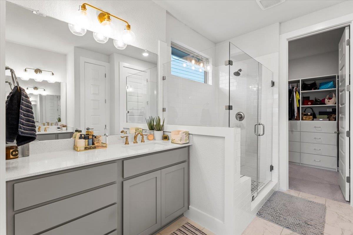 7710 Ellas Inlet Dr Property Photo 13