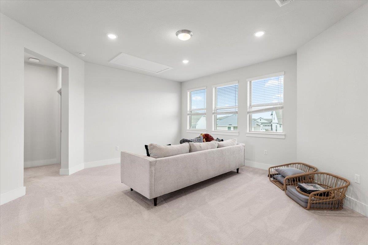 7710 Ellas Inlet Dr Property Photo 15