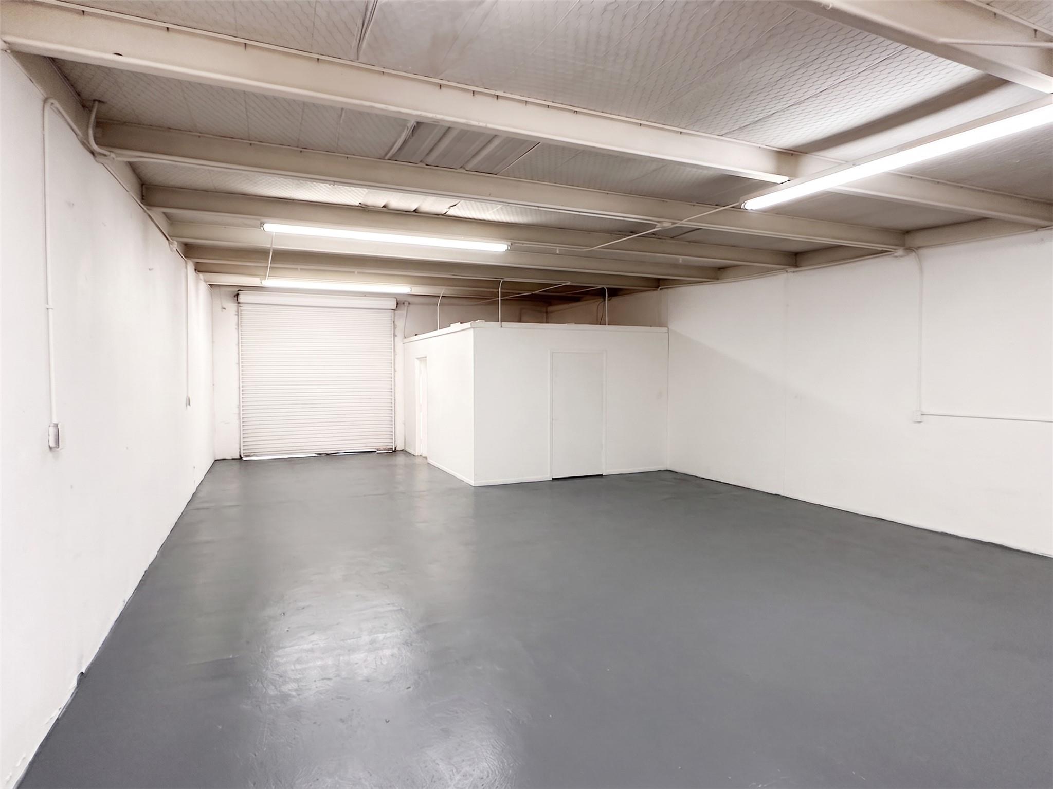 1419 Fleming Dr #warehouse 10 Property Photo 1