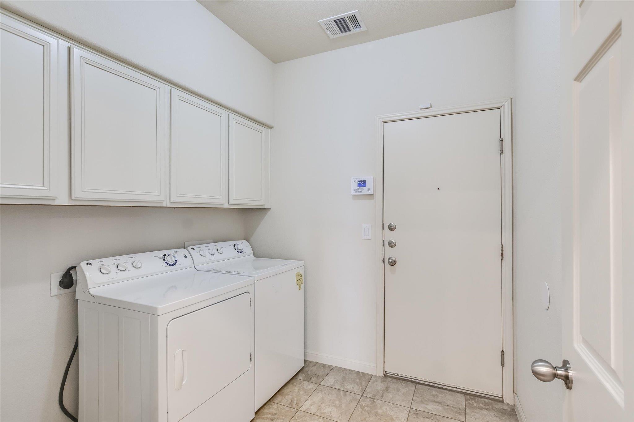 18418 Mammoth Cave Blvd Property Photo 16