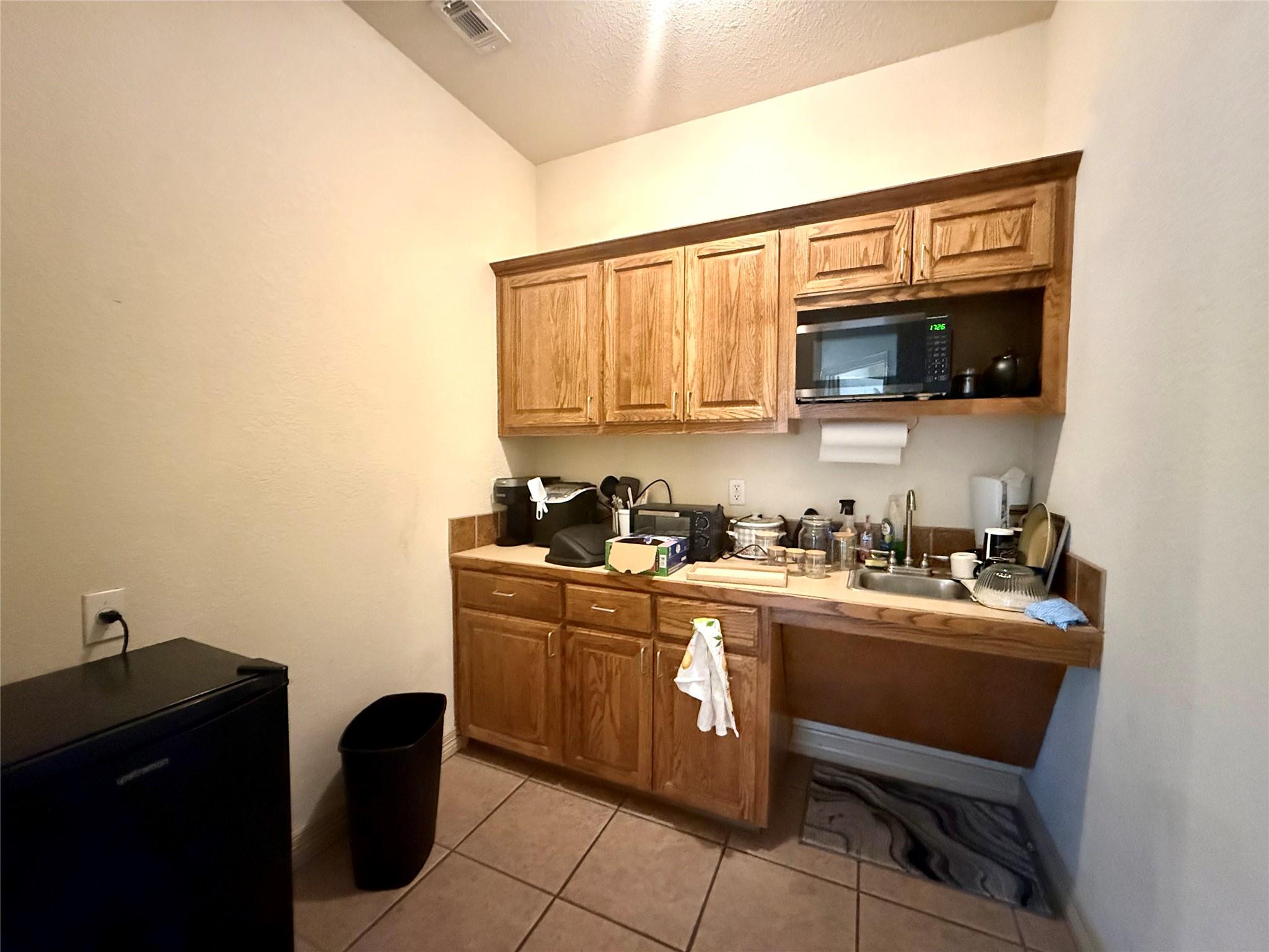 3000 Joe Dimaggio Blvd #84 Property Photo 11