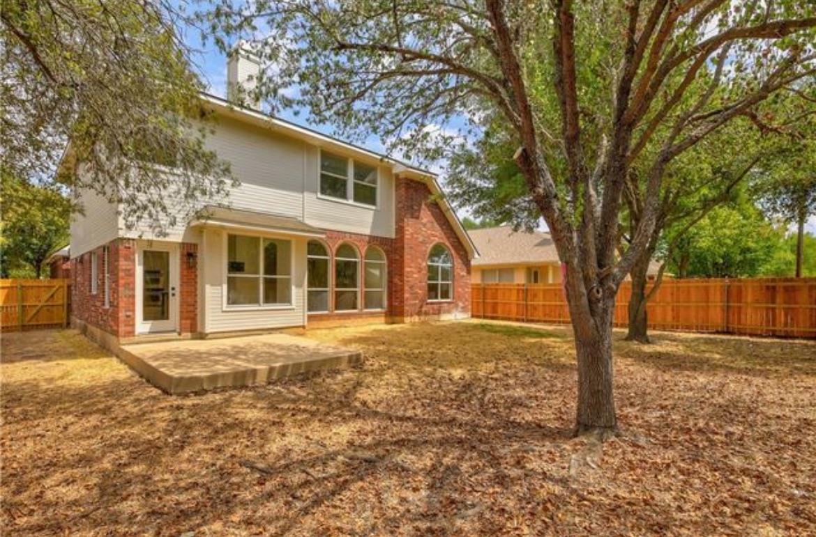 1831 Chino Valley Trl Property Photo 3