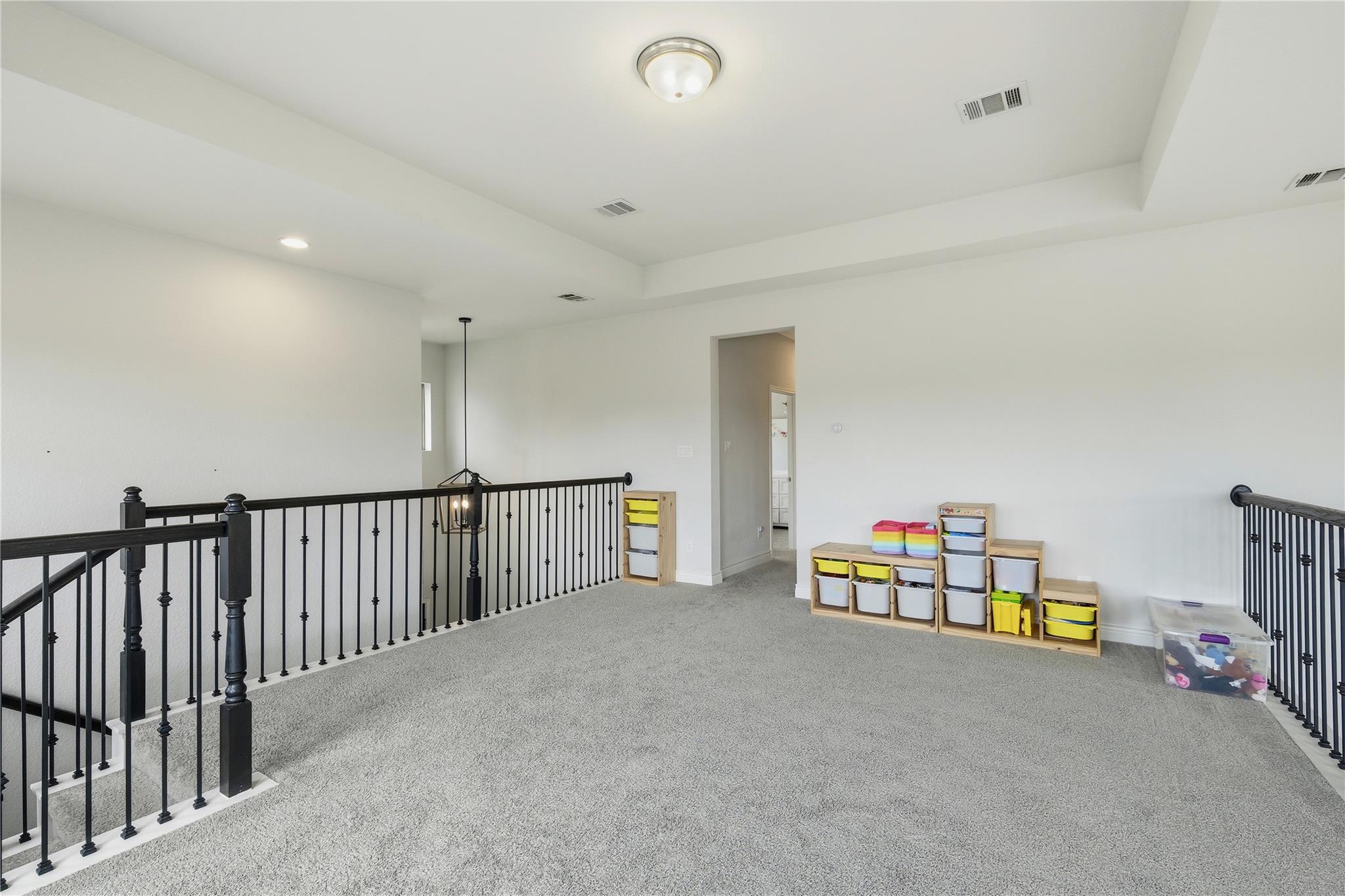 16825 Edwin Reinhardt Dr Property Photo 6