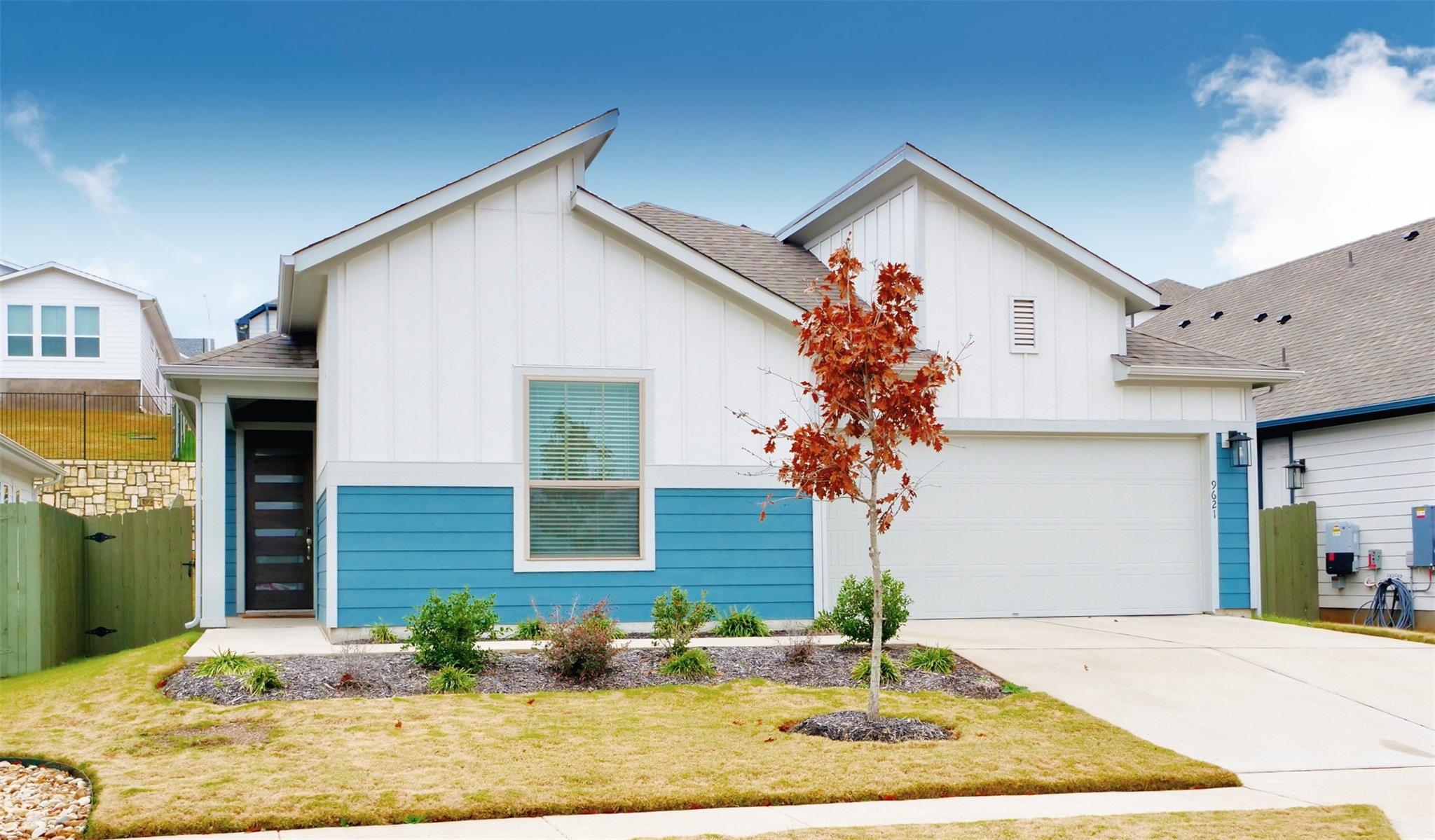 9621 Evening Canopy Dr Property Photo 1