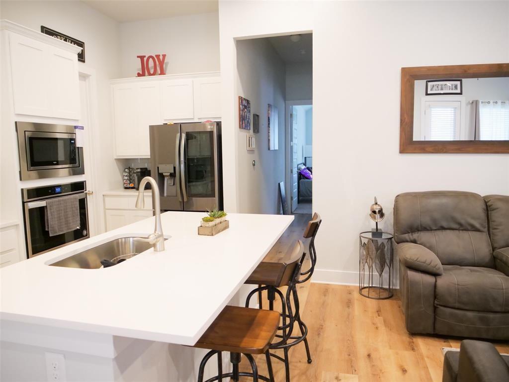 9621 Evening Canopy Dr Property Photo 32