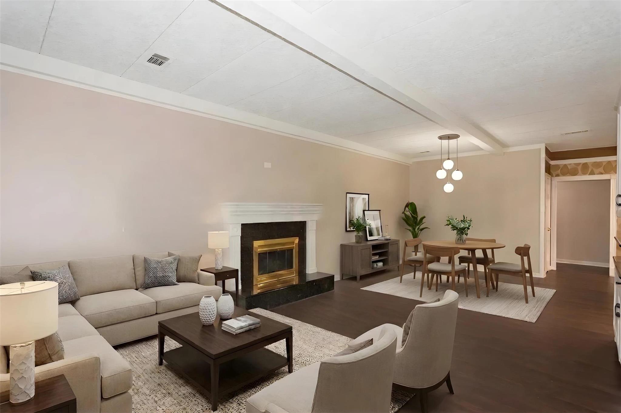 1404 Pearl Cv Property Photo 5
