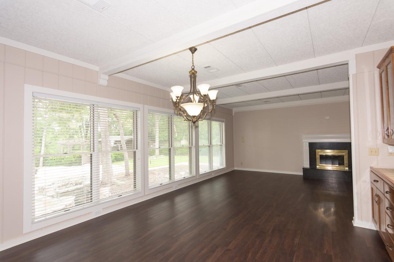 1404 Pearl Cv Property Photo 10
