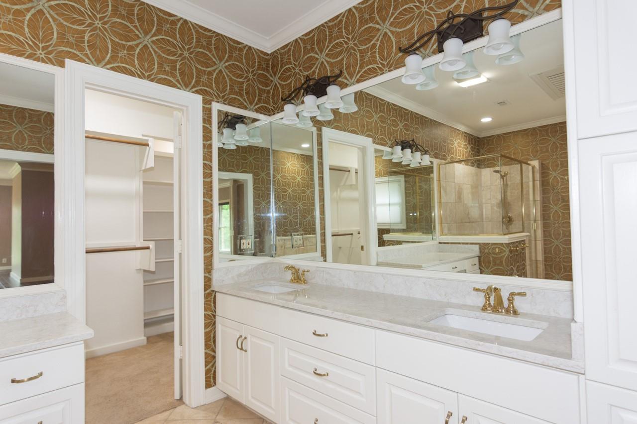 1404 Pearl Cv Property Photo 15