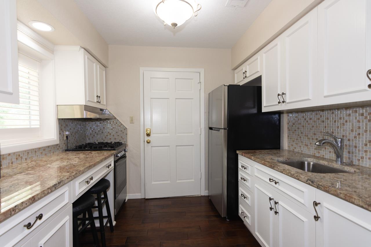 1404 Pearl Cv Property Photo 31