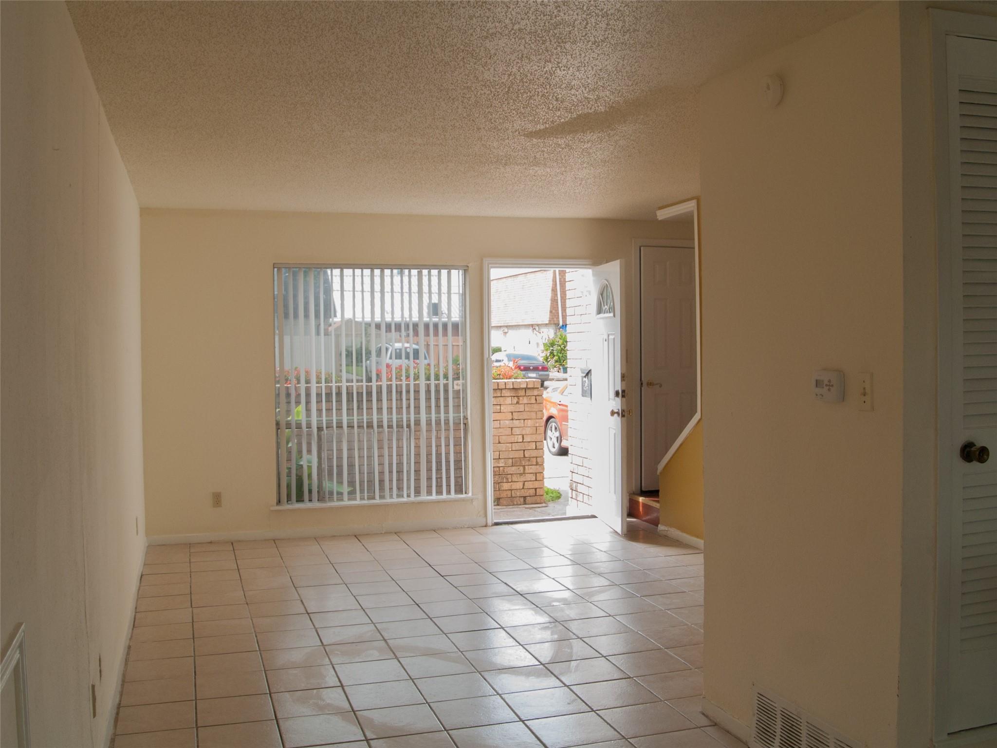 1745 Wooten Park Dr #101 Property Photo 9