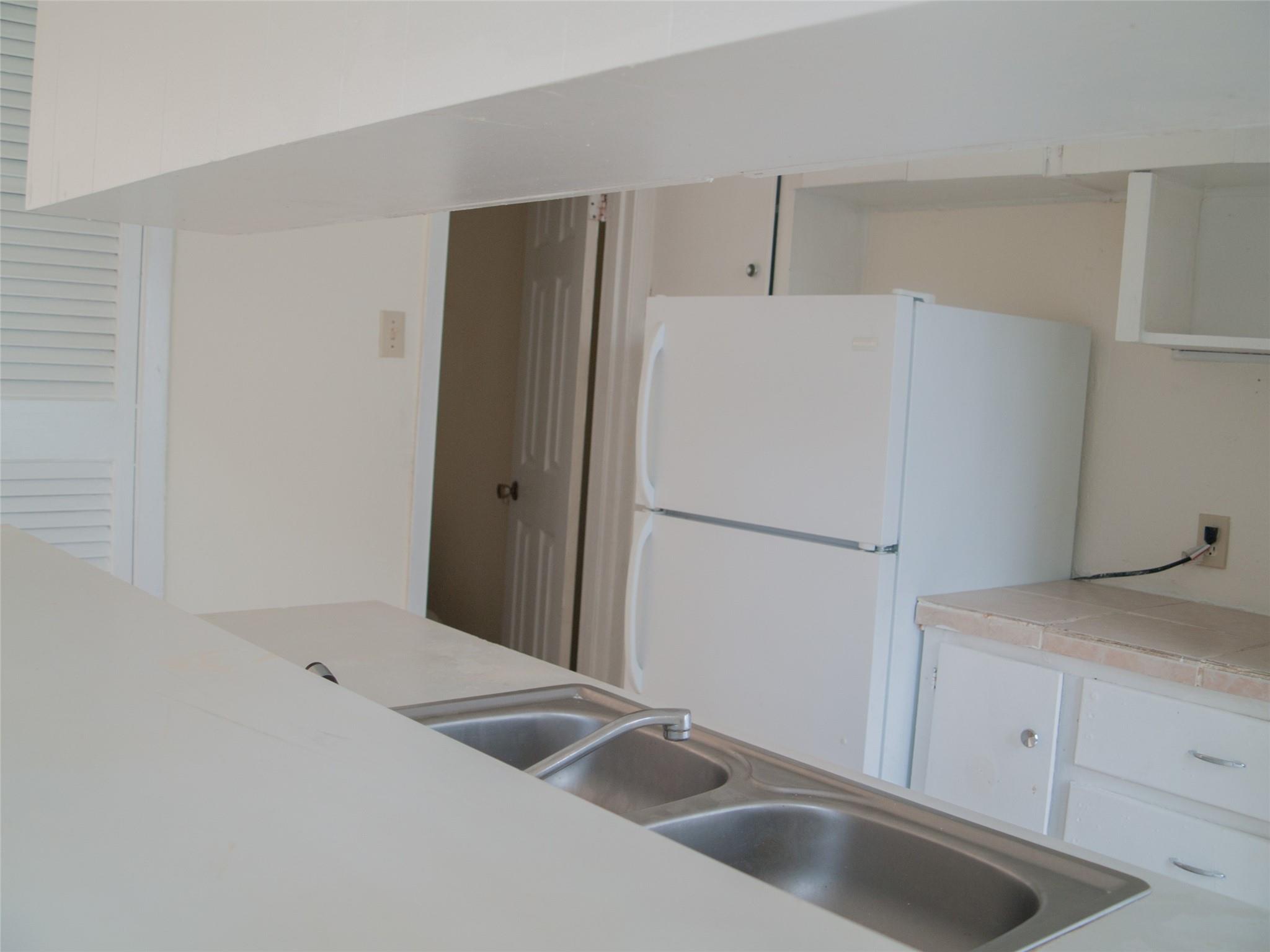 1745 Wooten Park Dr #101 Property Photo 10