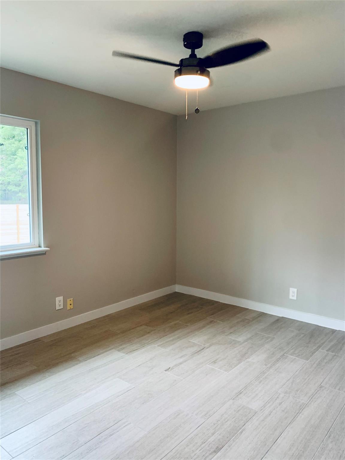 6706 Circle S Rd #b Property Photo 10