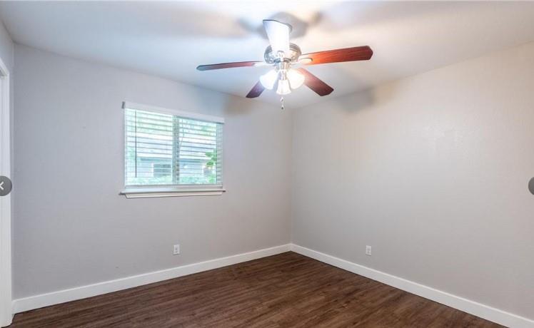 2702 Little Valley Cv #b Property Photo 12