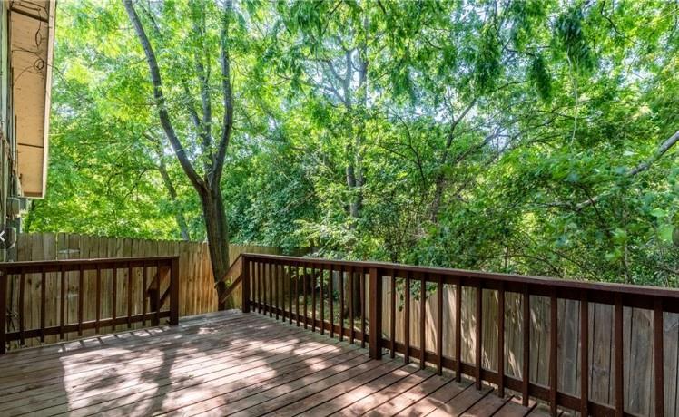 2702 Little Valley Cv #b Property Photo 19