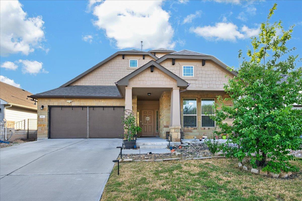 617 Cortona Ln Property Photo 1