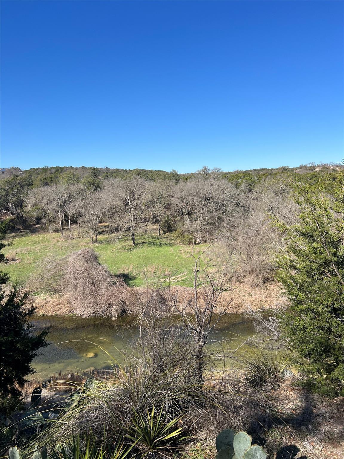 555 River Run Property Photo 21