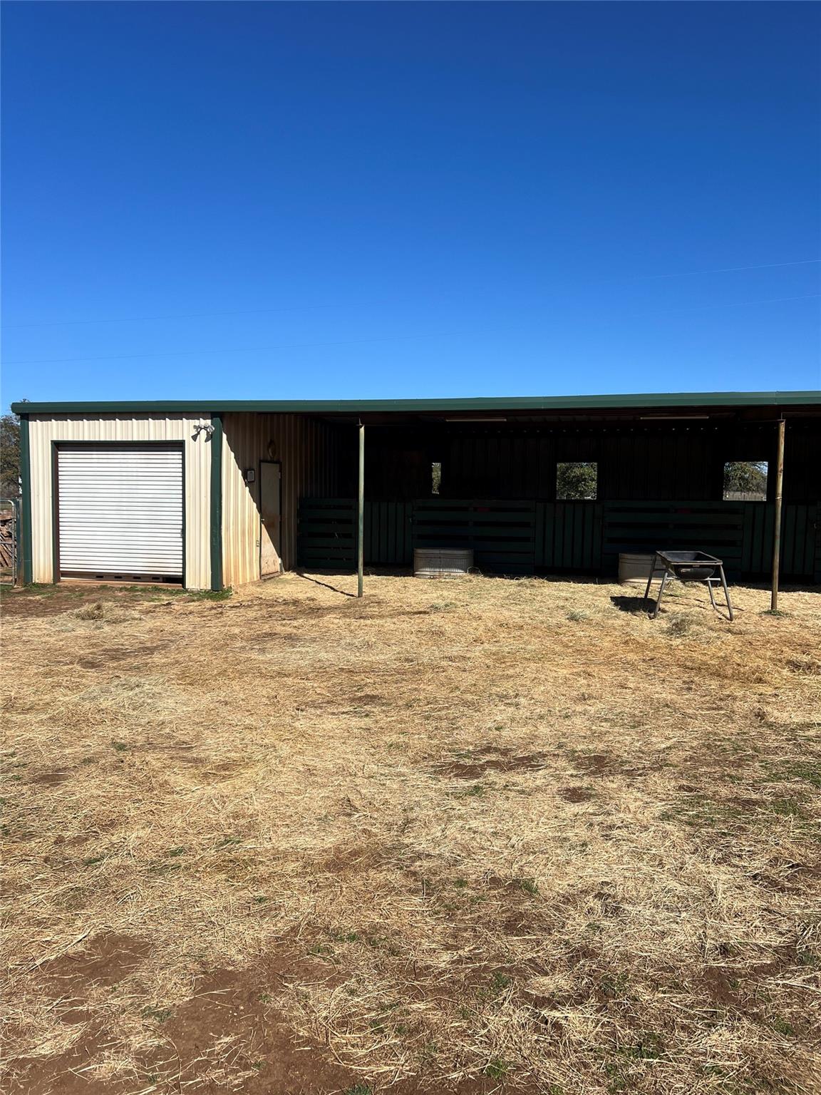 555 River Run Property Photo 28