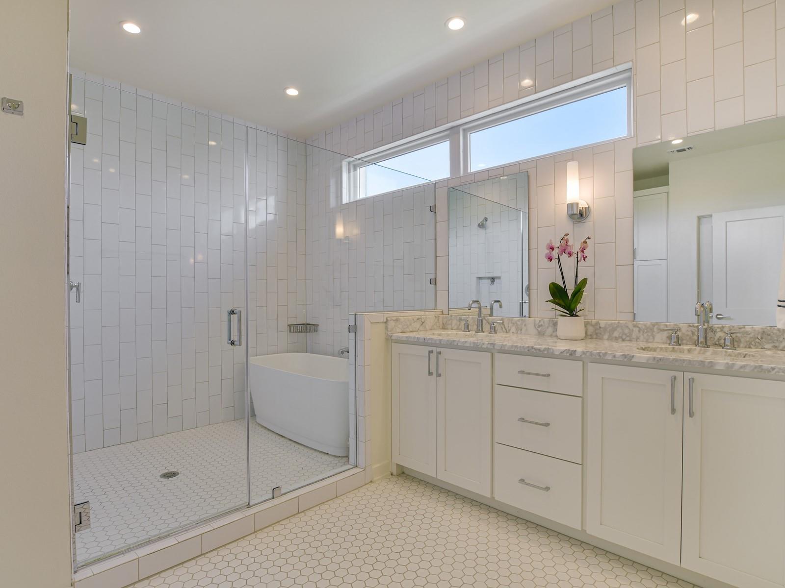 2610 Watkins Way Property Photo 16