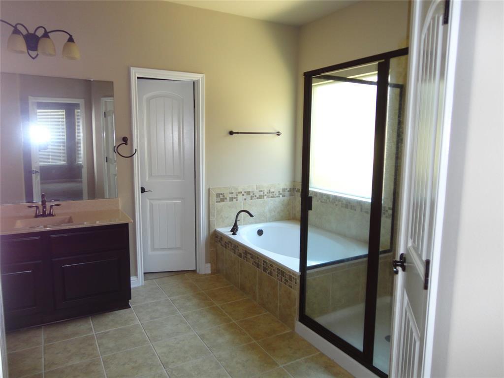 6400 Antigo Ln Property Photo 9
