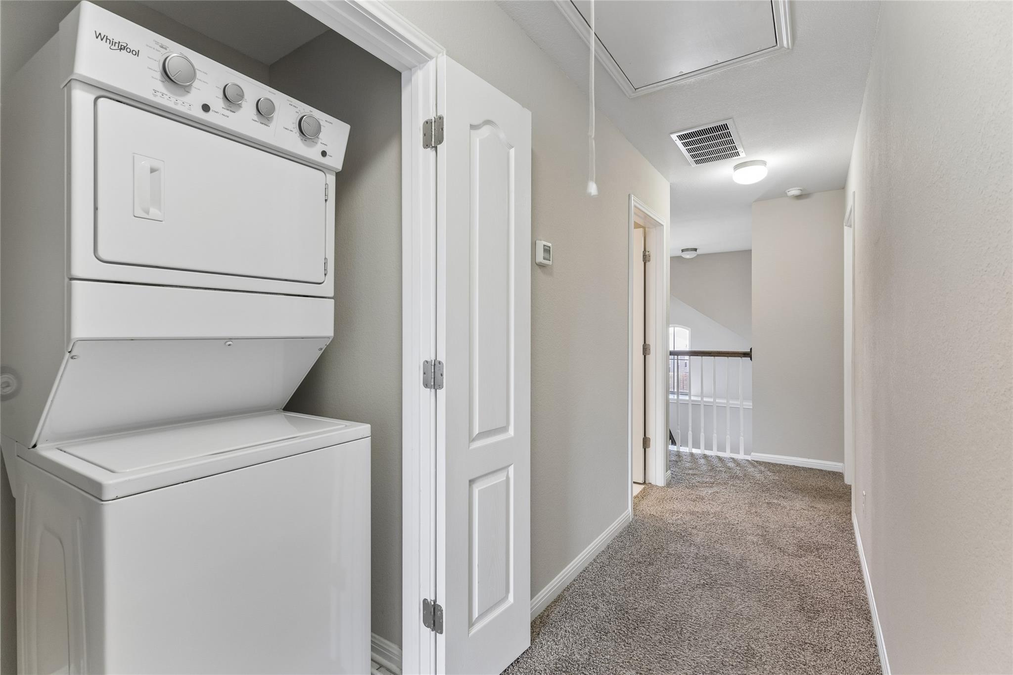 733 Coconut Grove St Property Photo 17