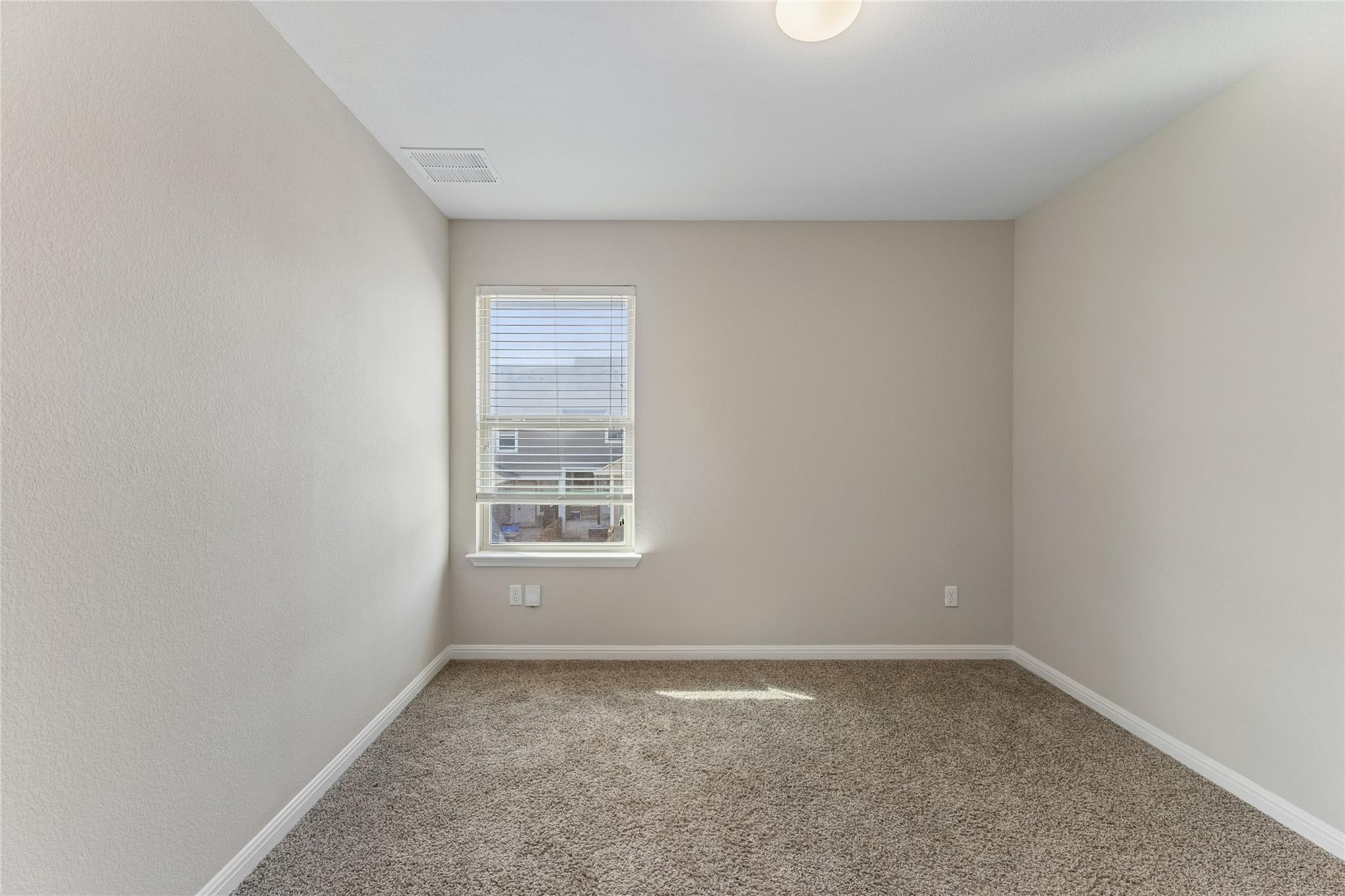 733 Coconut Grove St Property Photo 18