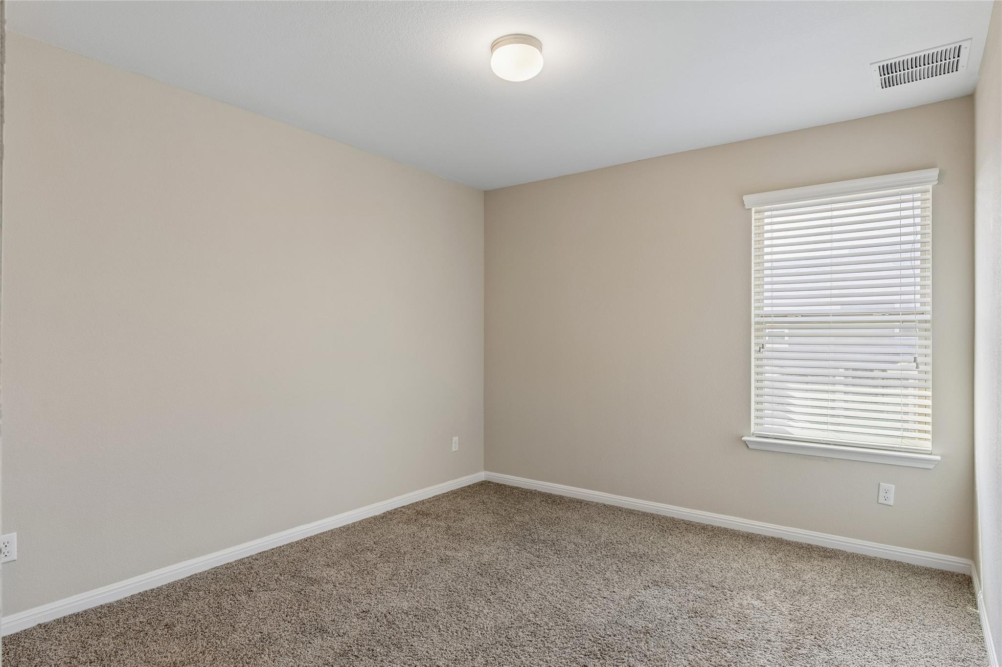 733 Coconut Grove St Property Photo 20