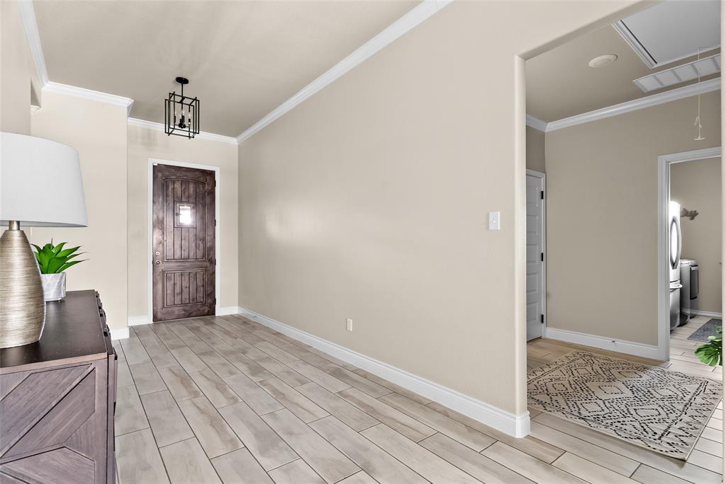 6014 Monza Dr Property Photo 4