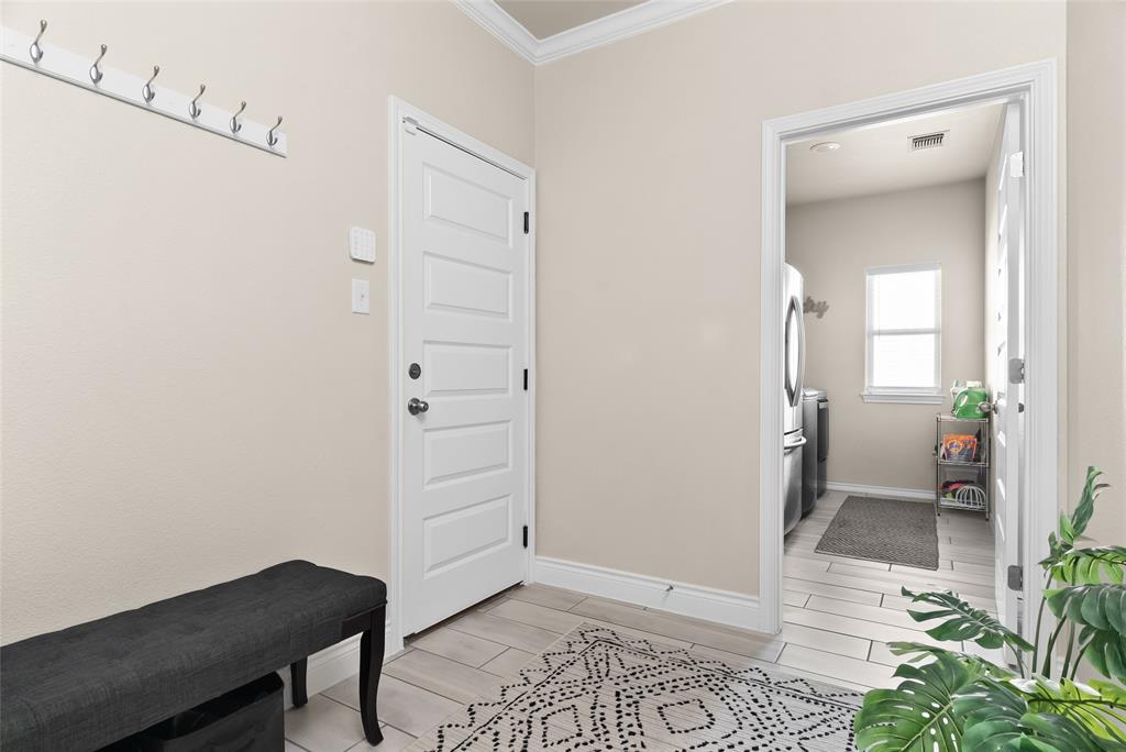 6014 Monza Dr Property Photo 24