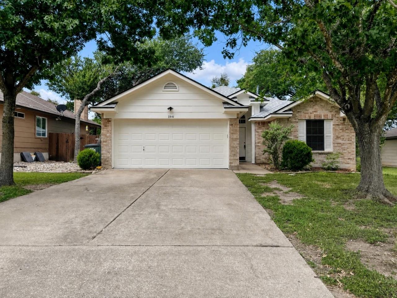 1841 Greening Way Property Photo 3