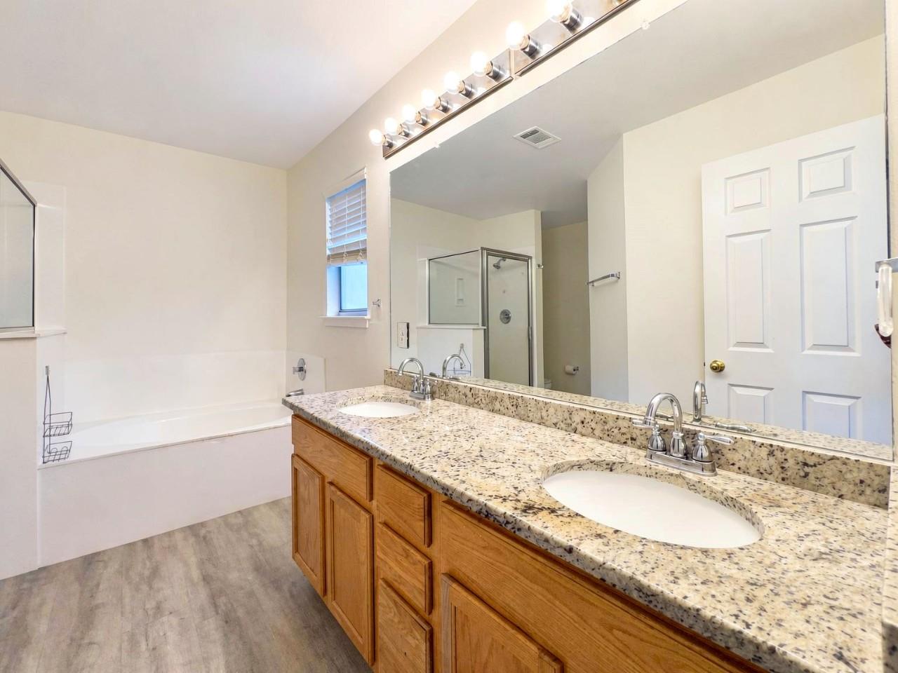 1841 Greening Way Property Photo 14