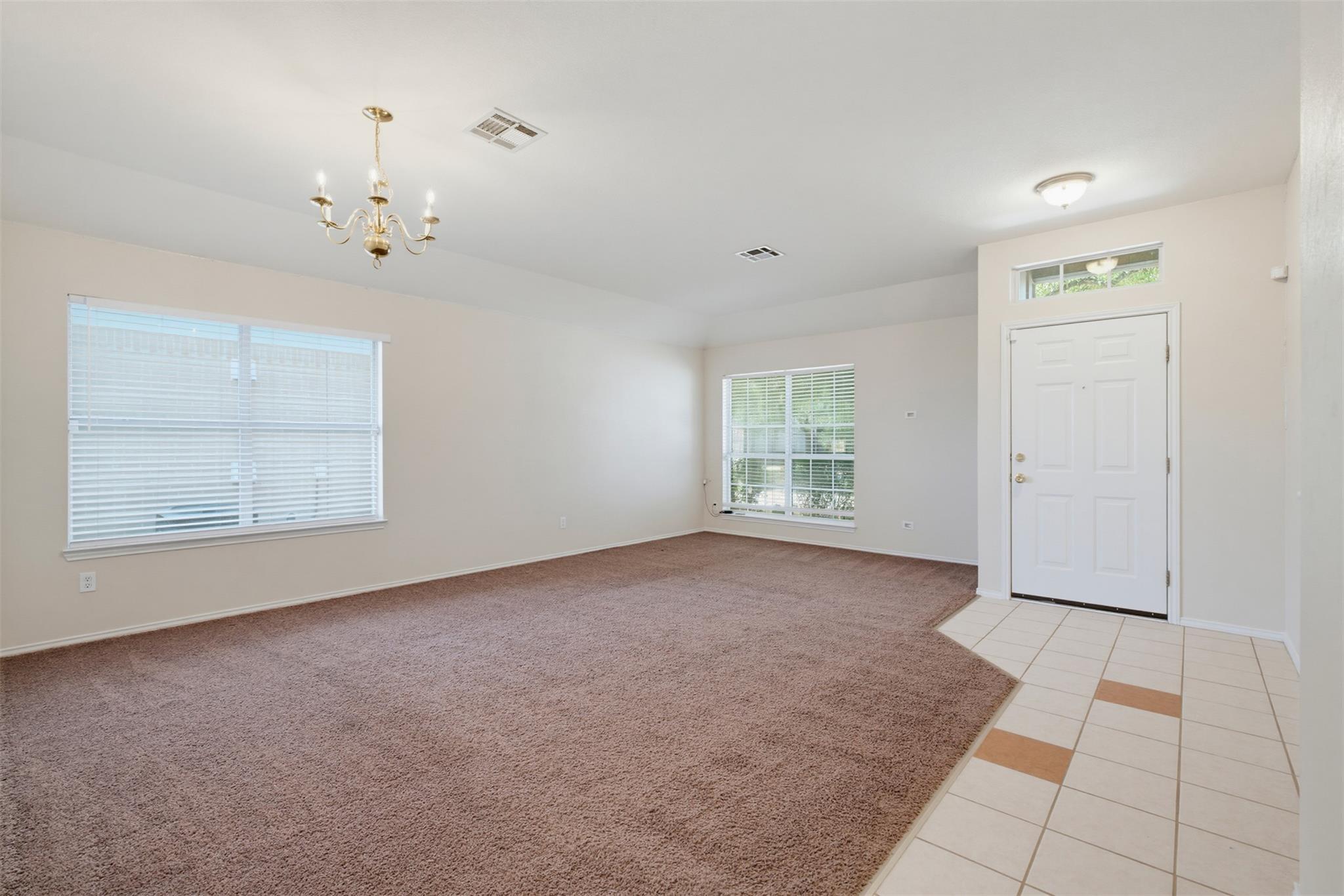 3705 Crownover St Property Photo 4