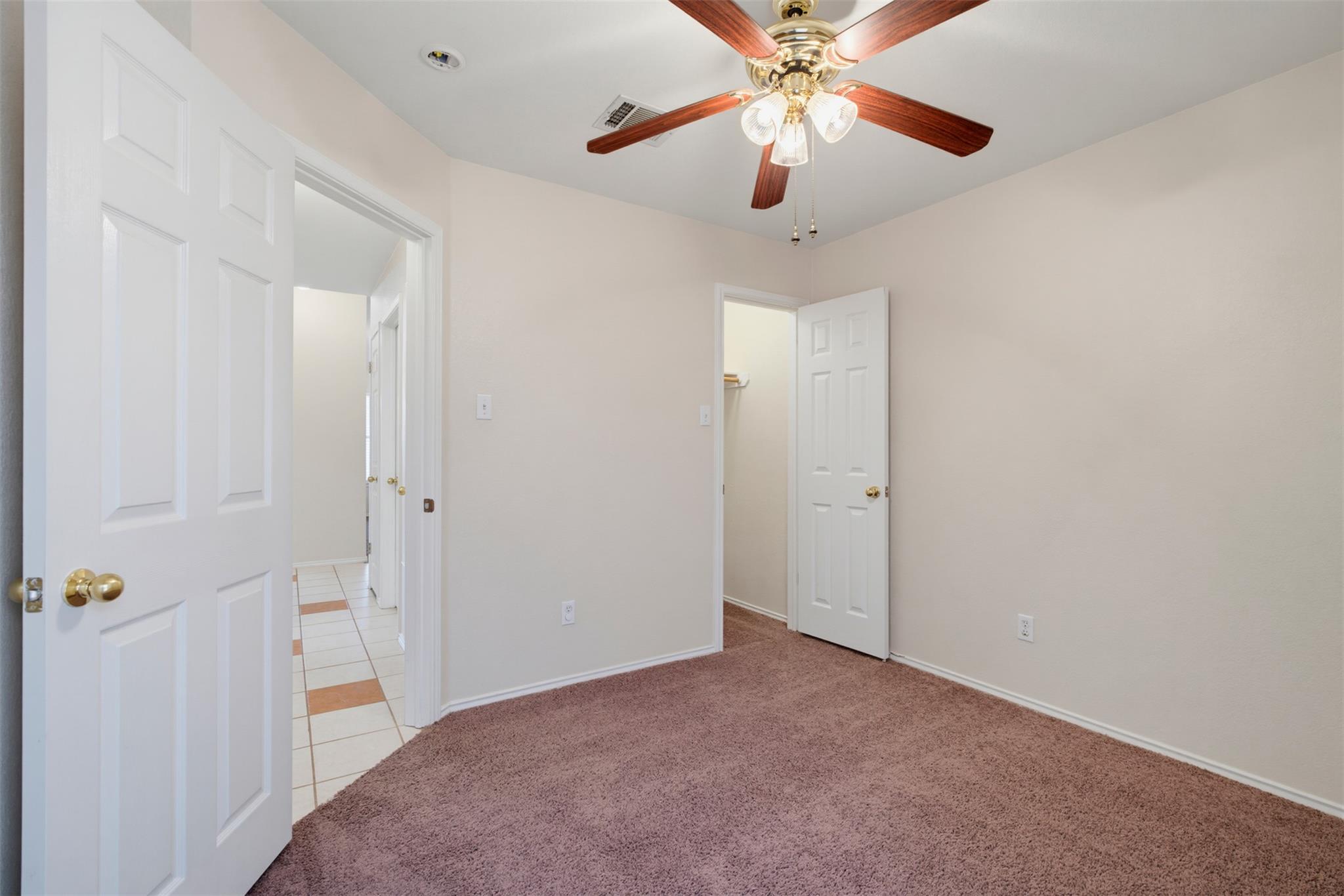 3705 Crownover St Property Photo 22