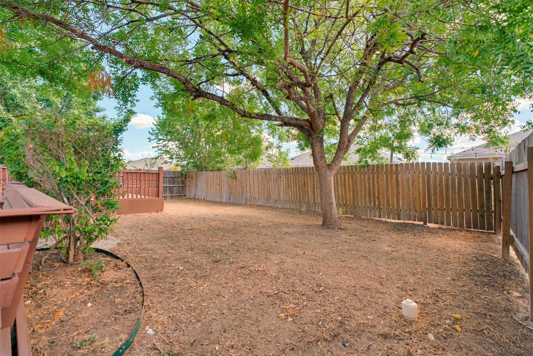 3705 Crownover St Property Photo 29