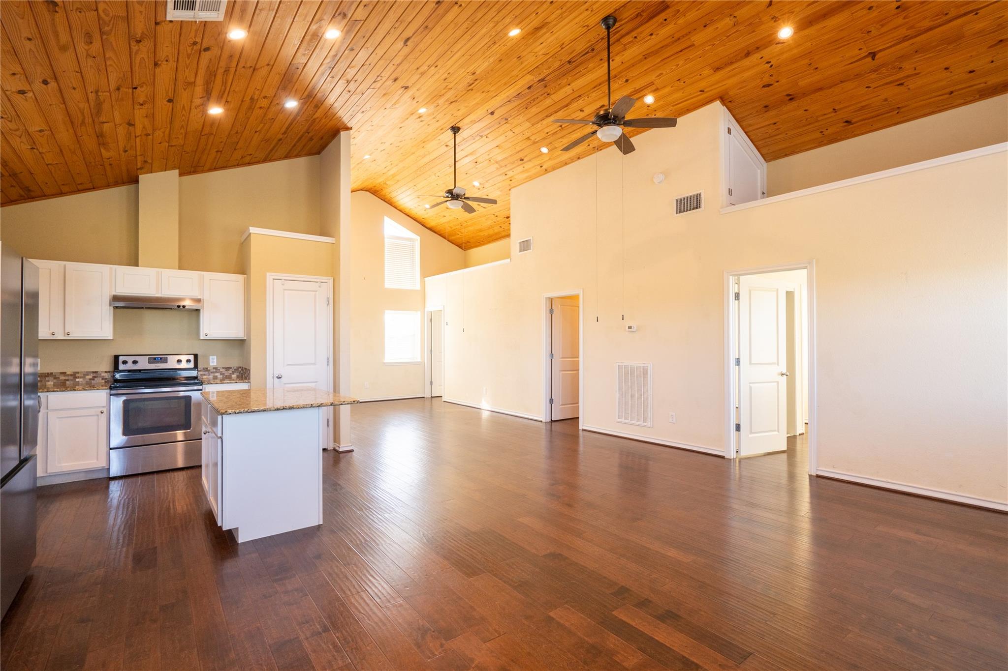 1050 County Road 129 None #b Property Photo 1